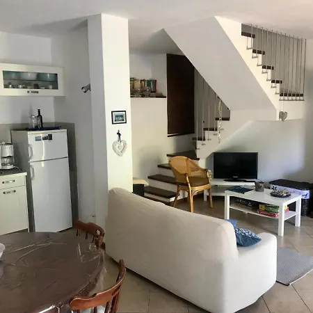 Holiday home Giovanna A *